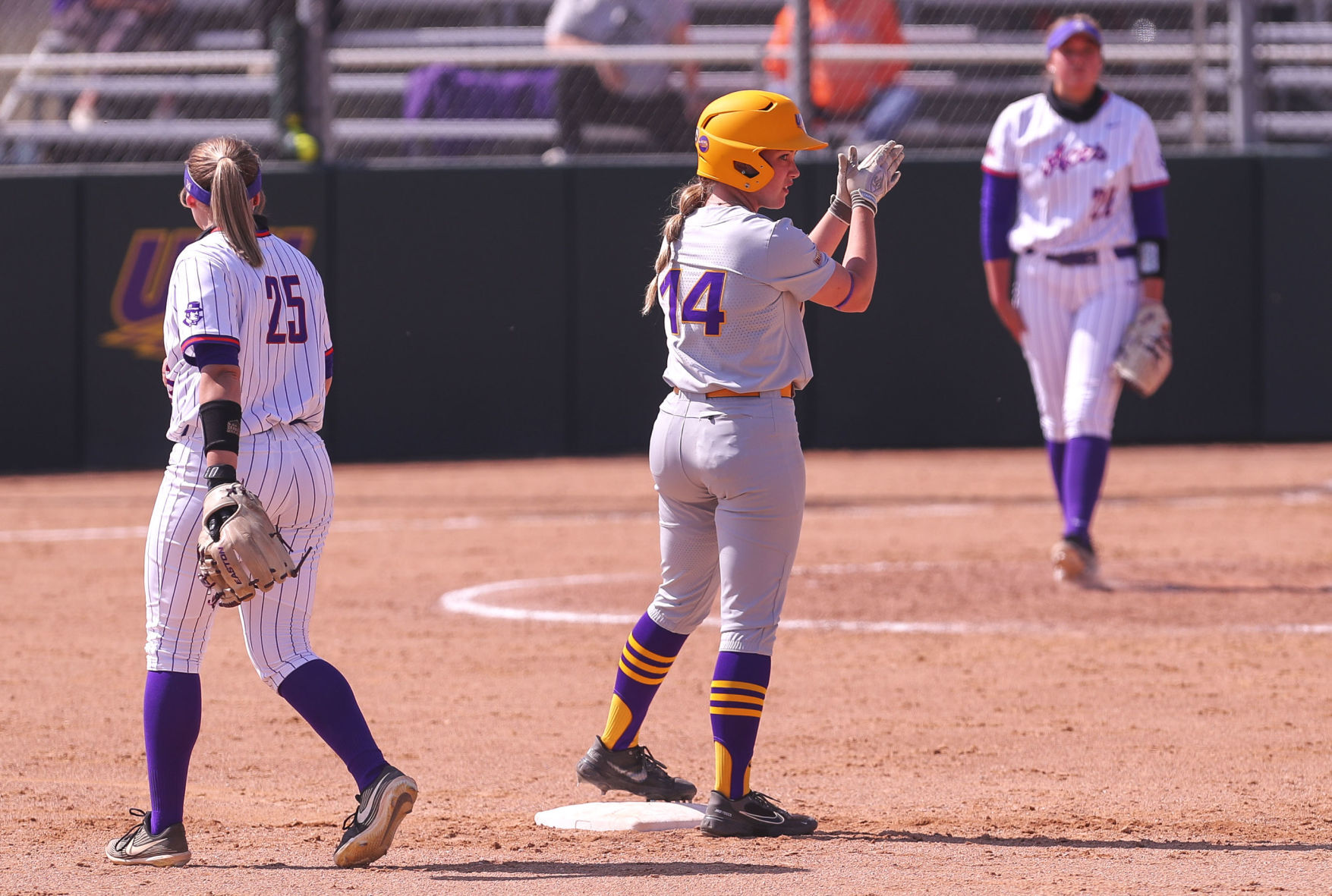 WSBall UNI vs. Evansville 4